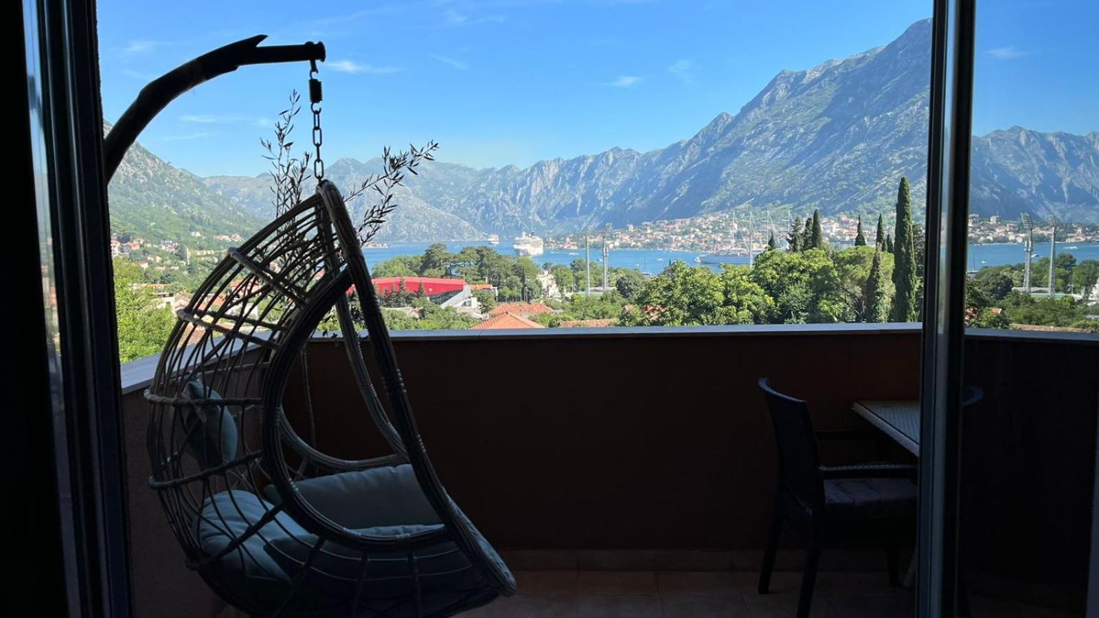 Sea View Apartment In Kotor ! Apartment Popica Exterior foto